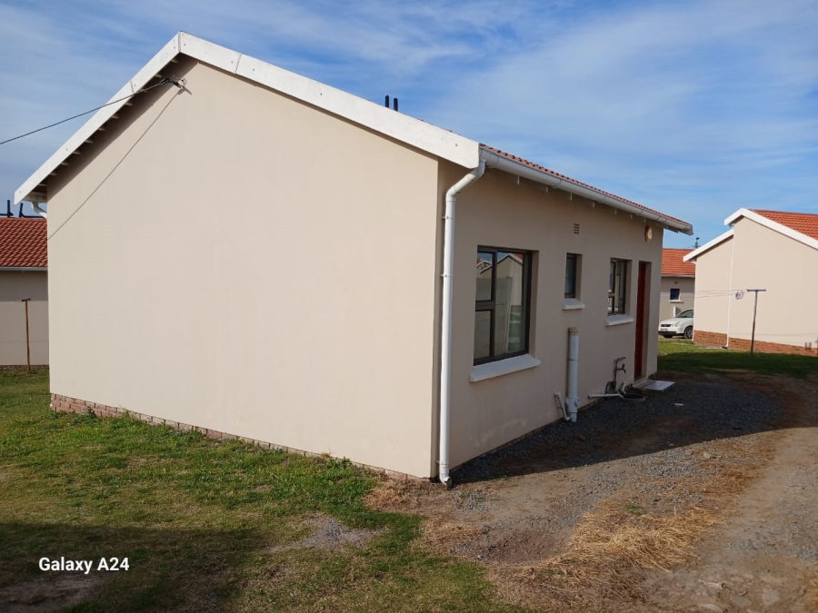 2 Bedroom Property for Sale in Graceland Eastern Cape